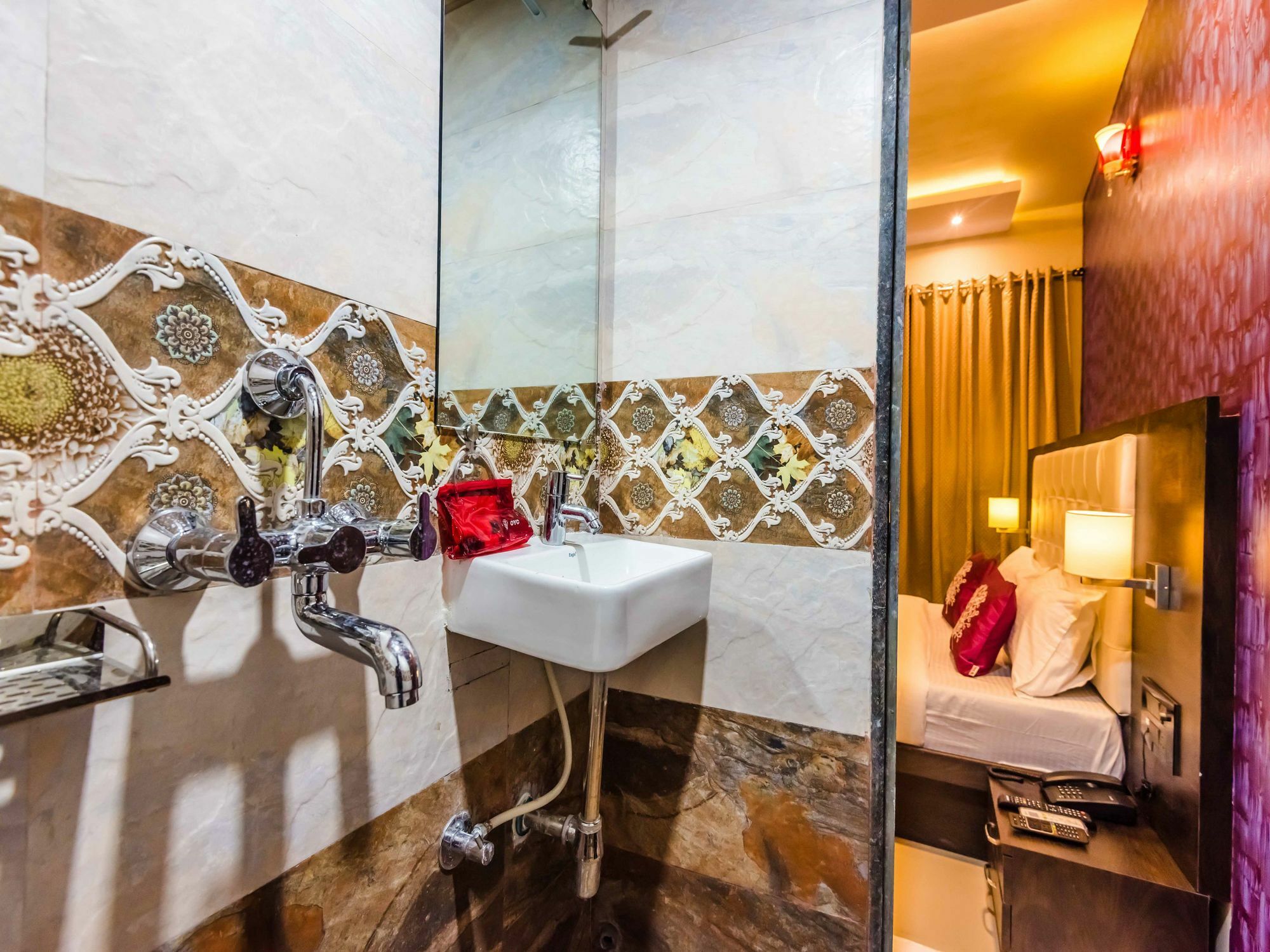 Oyo 6719 Atlas Grand Hotel Mumbai Exterior photo